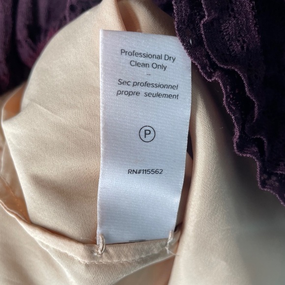 Cinq a Sept Naya Off-The-Shoulder Bell-Sleeve Mini Dress in Mulberry Size 4 - Picture 10 of 10